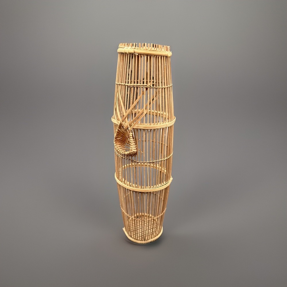 Vintage Bamboo Hand woven Minnow/Fish trap Phenomenal Craftsmanship